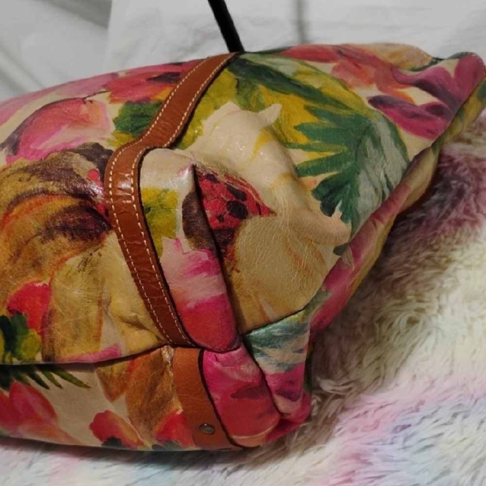 SALE! Patricia Nash Benvenuto Smooth Floral Leather Tote Hardly Used - Picture 10 of 16